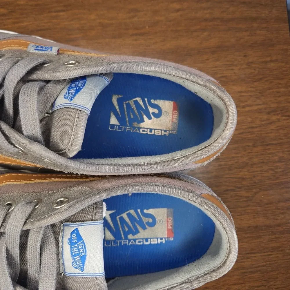 Vans Lindero 2 Pro with Ultracush HD Men's 10 Low Top Skate Shoes Suede Leather